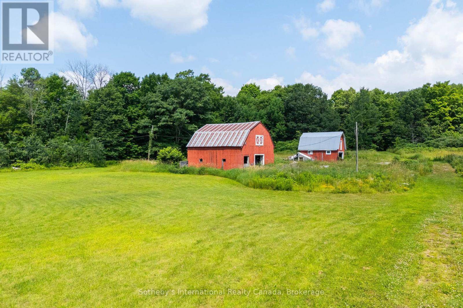 Gravenhurst (morrison), ON P0E1N0,1316 GRAHAM ROAD