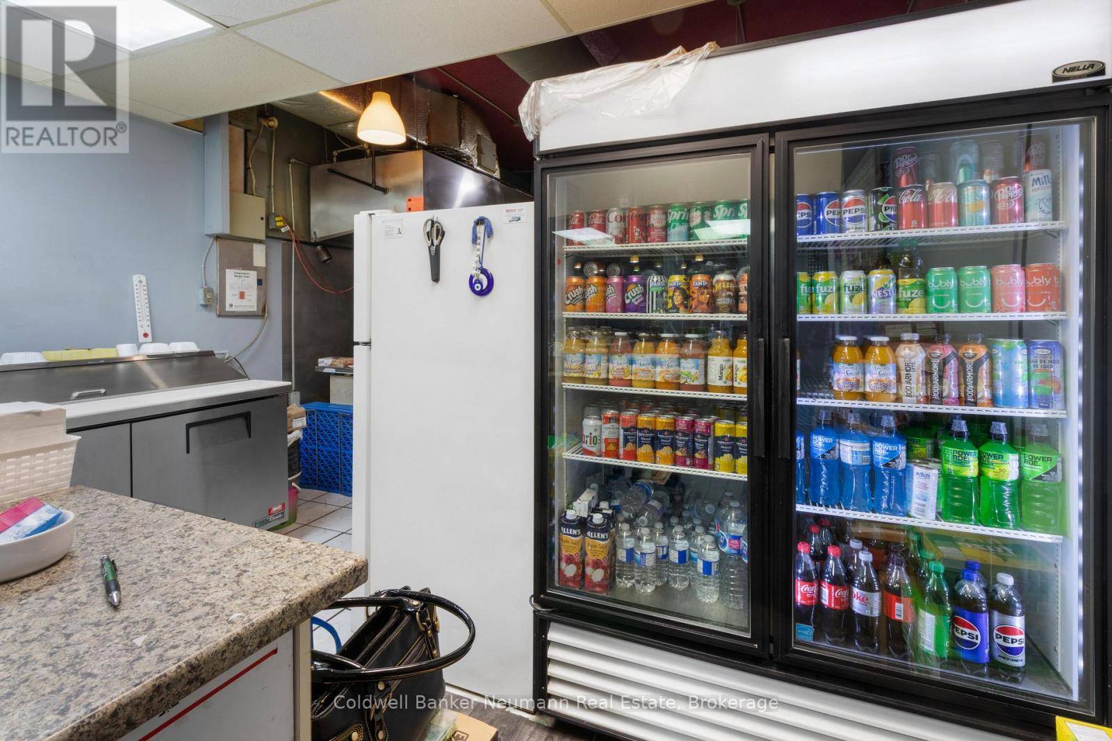 Guelph (downtown), ON N1H2Z7,75 MACDONELL STREET