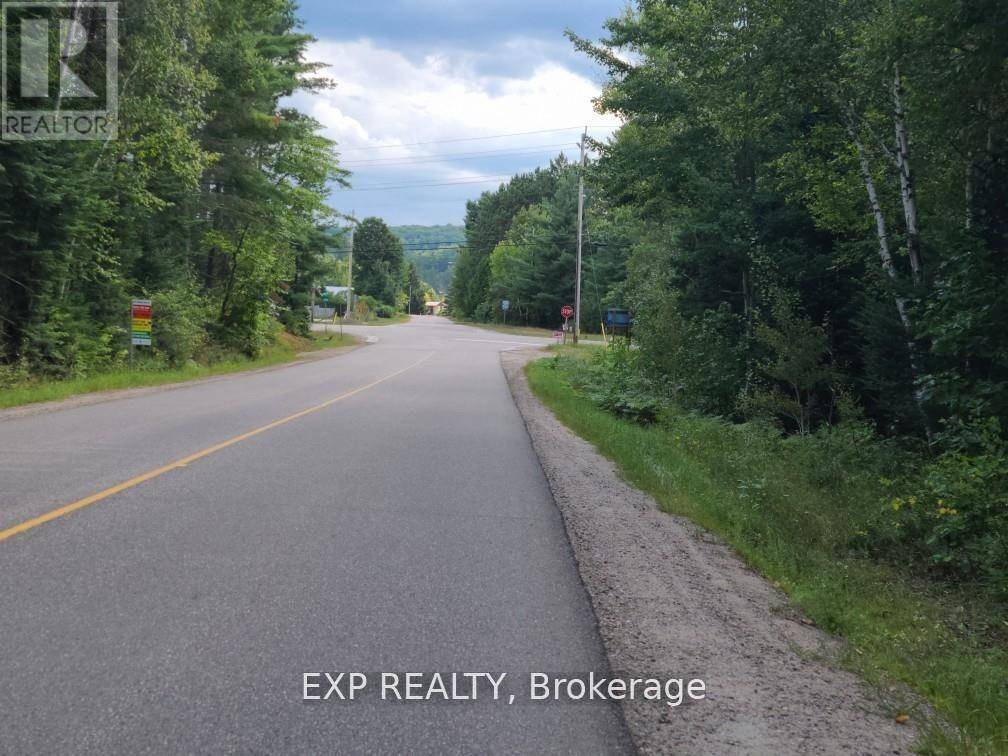 Madawaska Valley, ON K0J1L0,PT LT 8 OLD BARRYS BAY ROAD