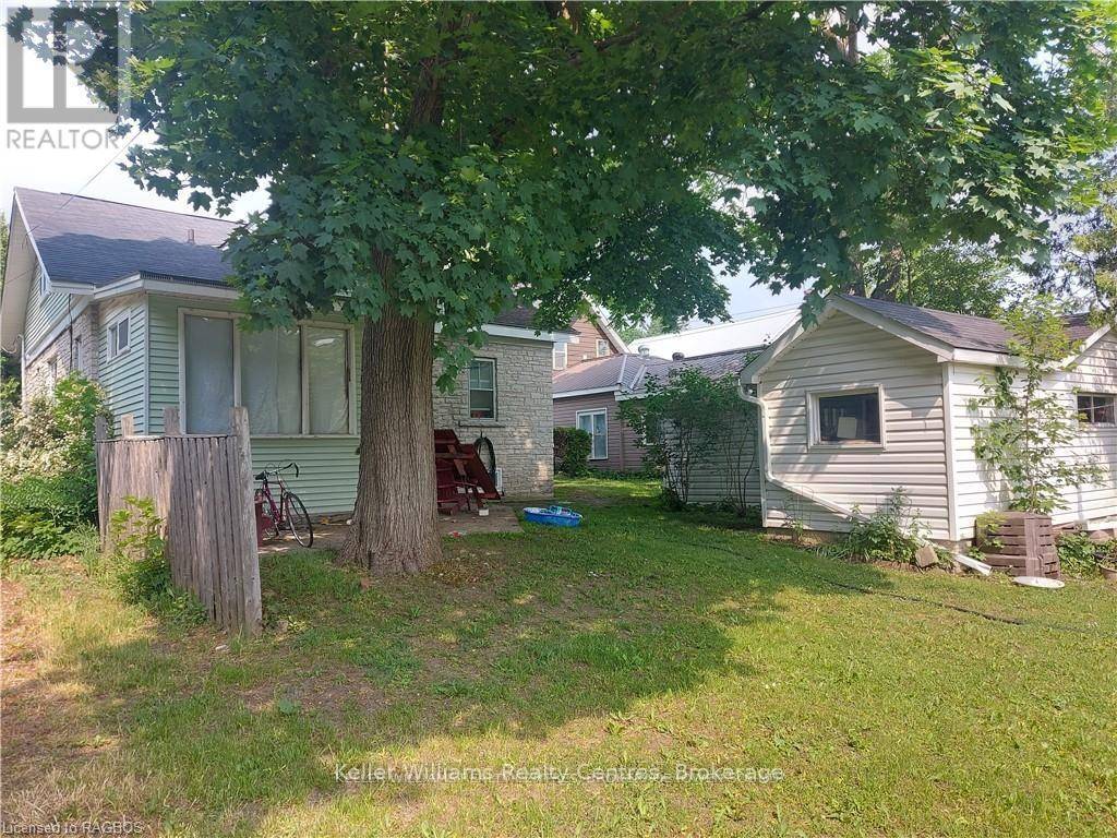 South Bruce Peninsula, ON N0H2T0,513 BERFORD STREET