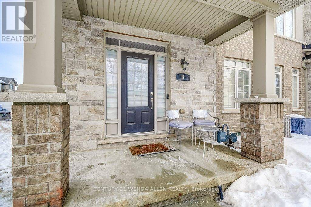 Hamilton (waterdown), ON L8B0X2,215 Dundas ST East #8