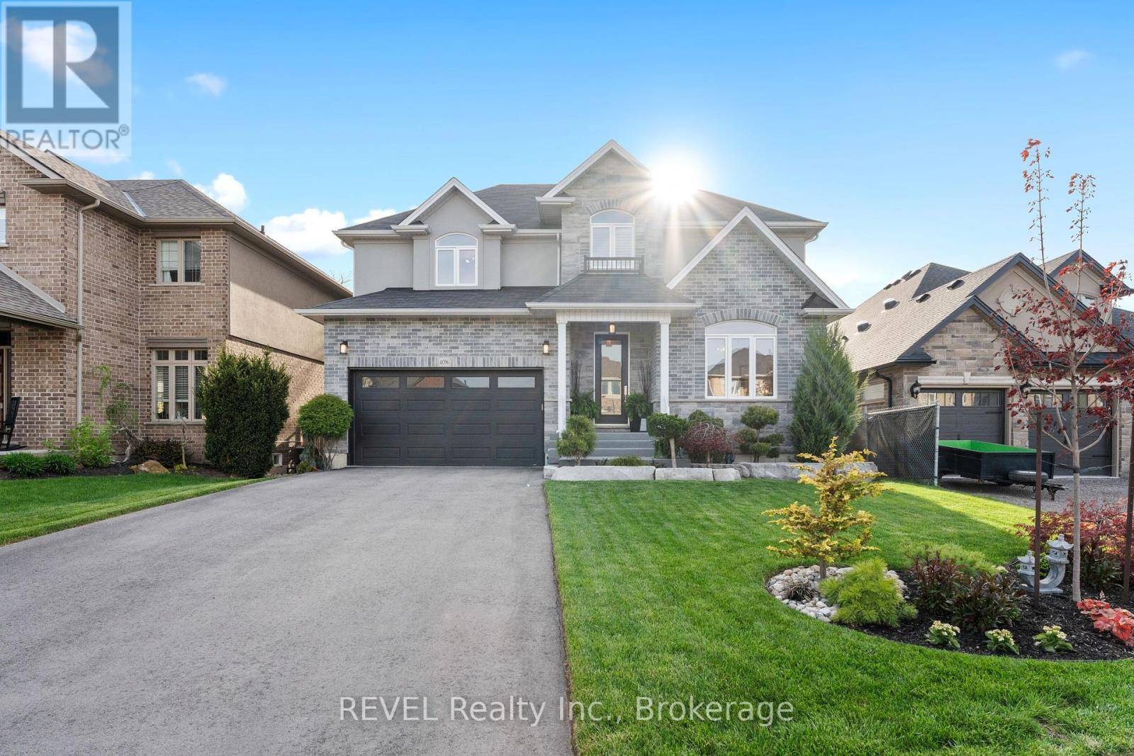 Lincoln (982 - Beamsville), ON L0R1B7,4096 HIGHLAND PARK DRIVE