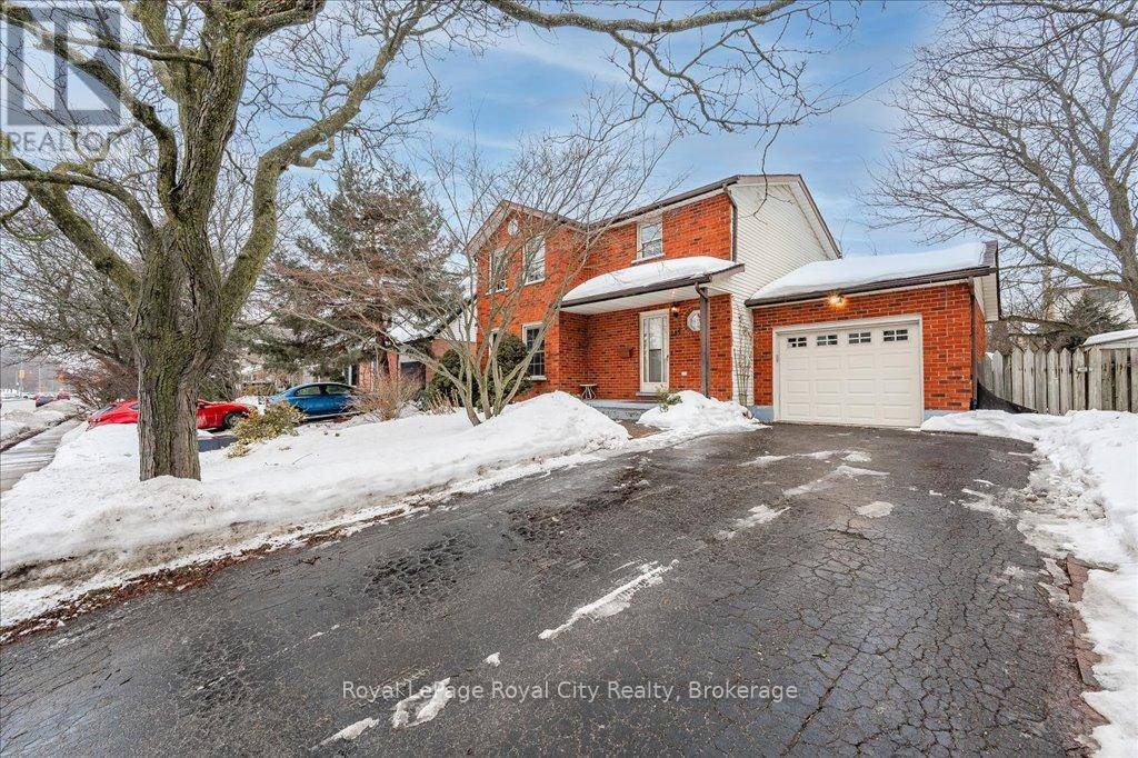 Guelph (kortright West), ON N1G3N9,145 KORTRIGHT ROAD W