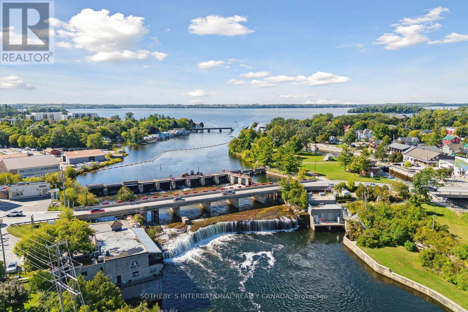 Kawartha Lakes (fenelon Falls), ON K0M1N0,19B West ST North #208