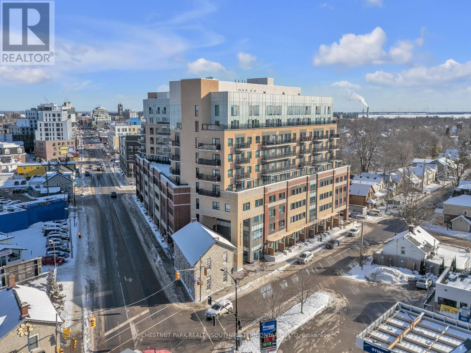 Kingston (central City East), ON K7L1E5,652 Princess ST #224