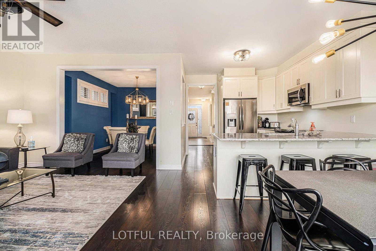 Ottawa, ON K2J6K5,905 FINESCALE WAY
