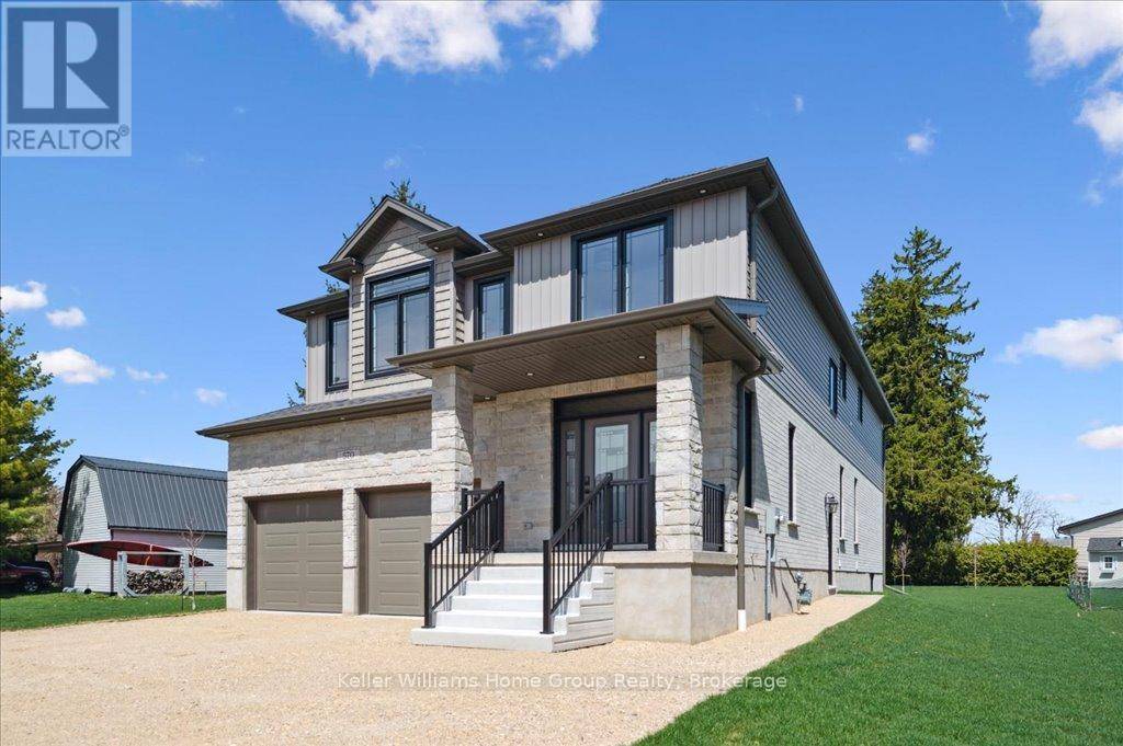 Centre Wellington (fergus), ON N1M2J1,570 JAMES STREET