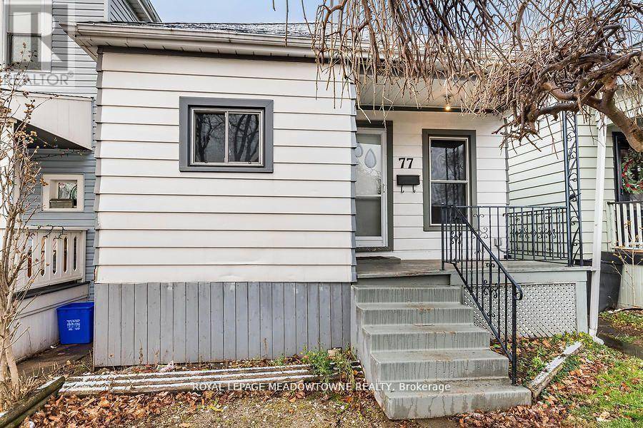 Hamilton (crown Point), ON L8H4H5,77 PROVINCE STREET N