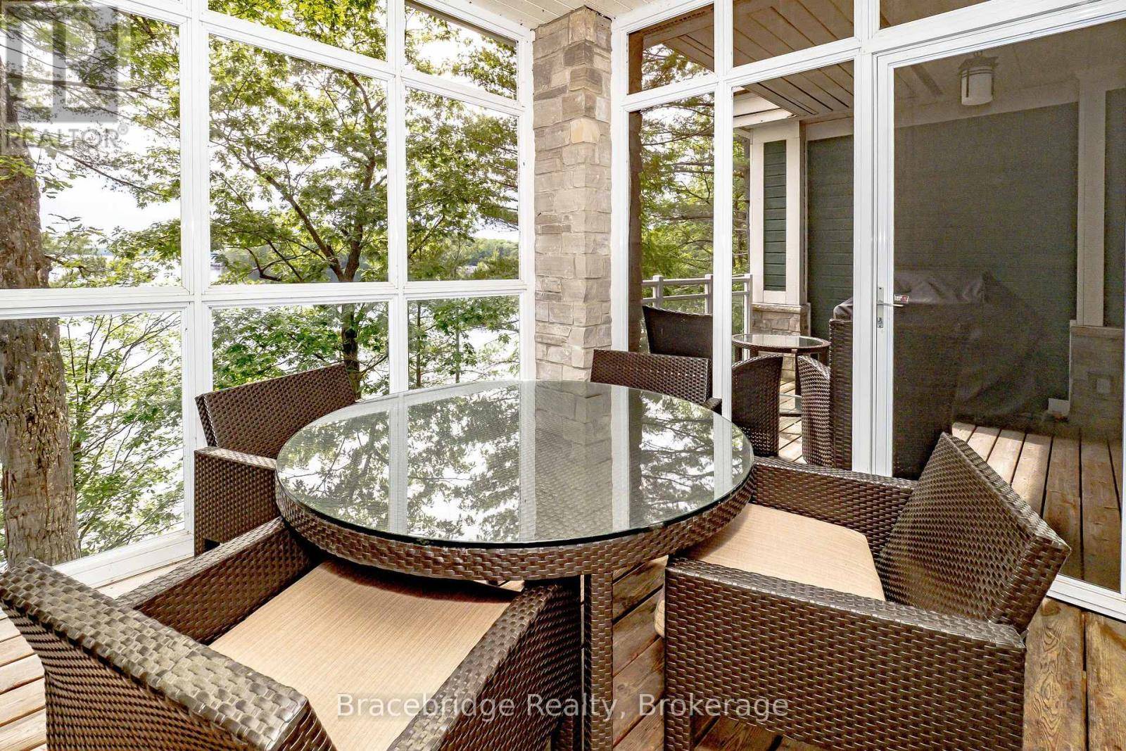 Muskoka Lakes (monck (muskoka Lakes)), ON P1L1W8,1869 Muskoka 118 RD West #A102-D2