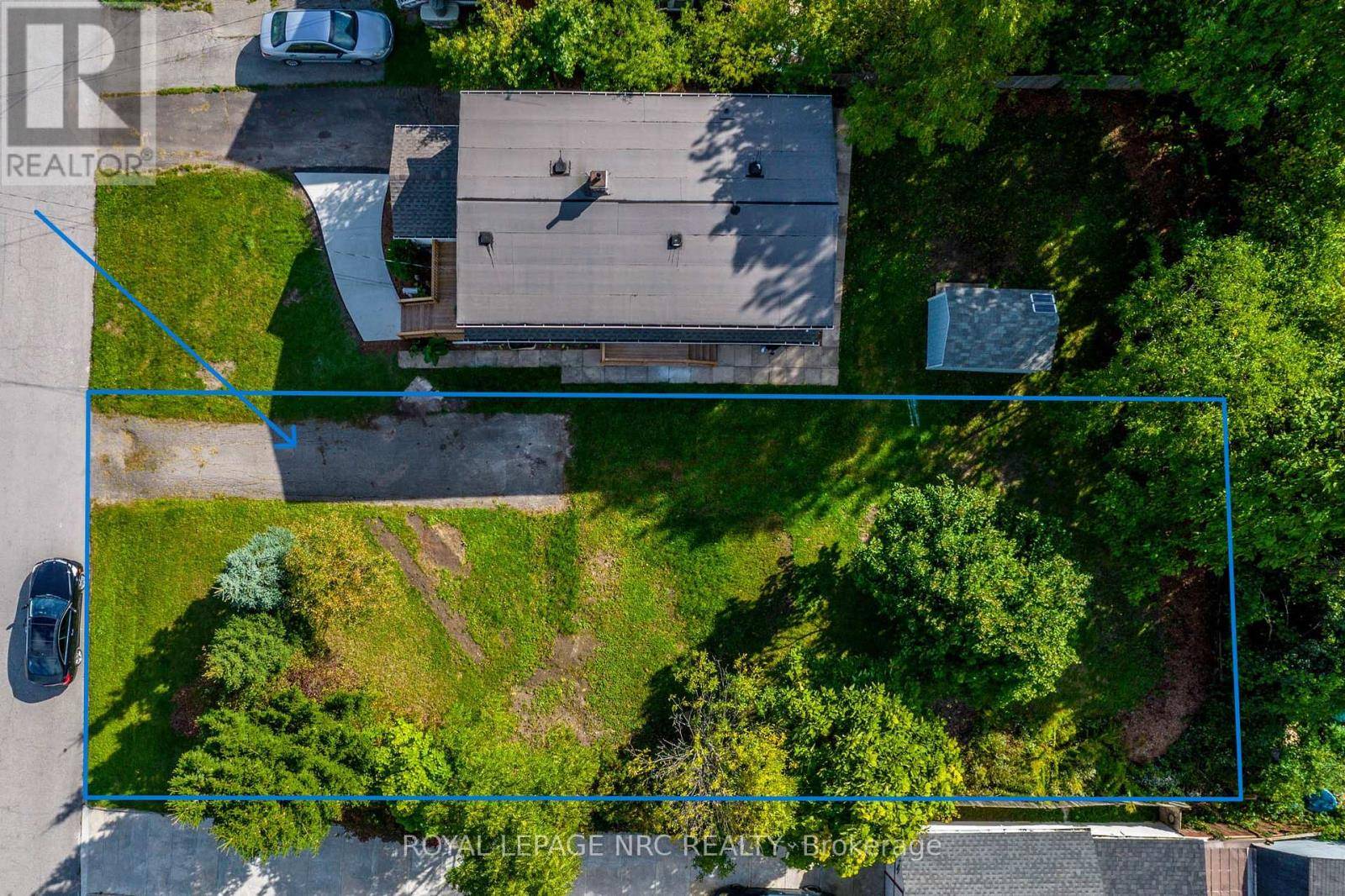 Fort Erie (central), ON L2A2Z2,365 BOWEN ROAD
