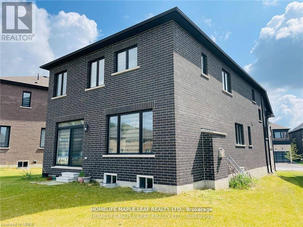 Woodstock (woodstock - North), ON N4T0M6,117 SILVERWOOD CRESCENT