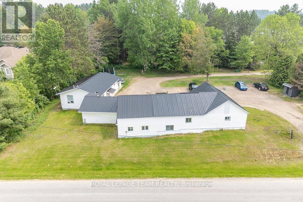 Laurentian Hills, ON K0J1J0,36 MILL YARD ROAD