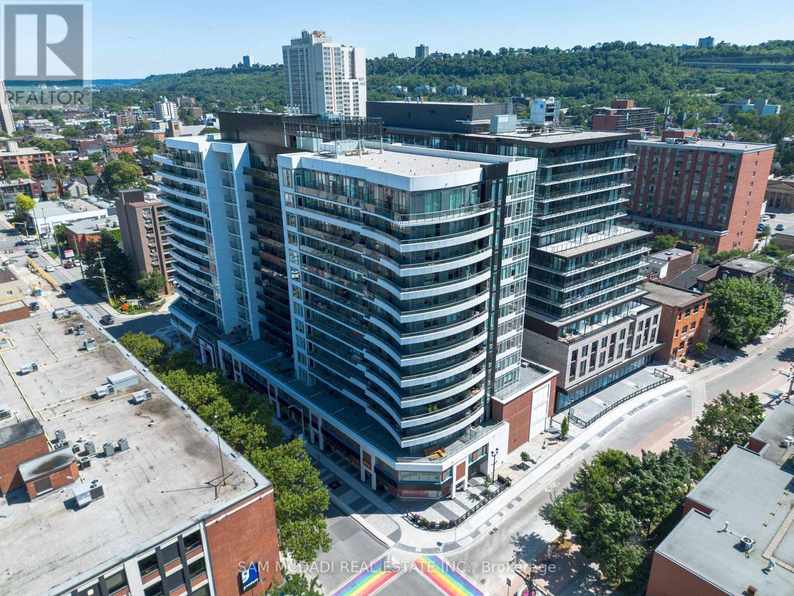 Hamilton (beasley), ON L8R0A7,212 King William ST #417