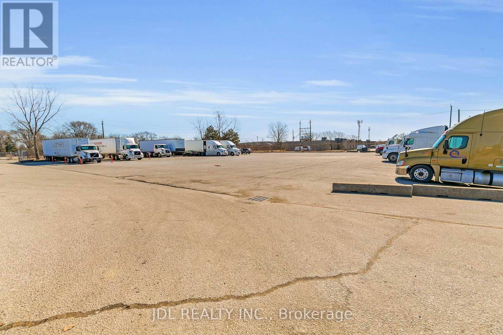 Windsor, ON N8X4G4,3324 MARENTETTE AVENUE E