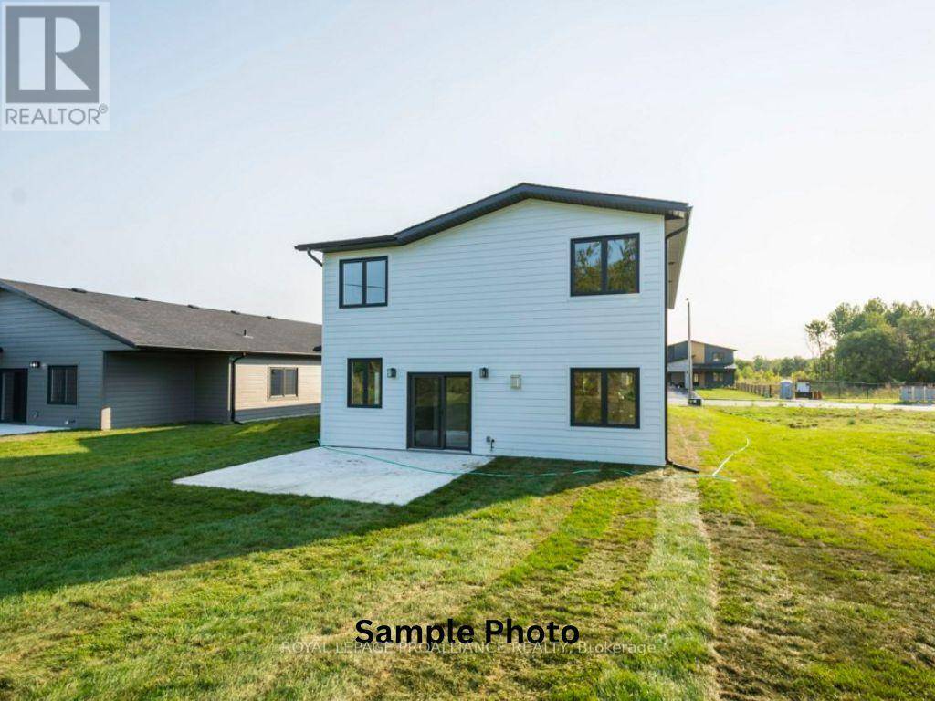 Quinte West (sidney Ward), ON K0K1E0,39 FRASER DRIVE