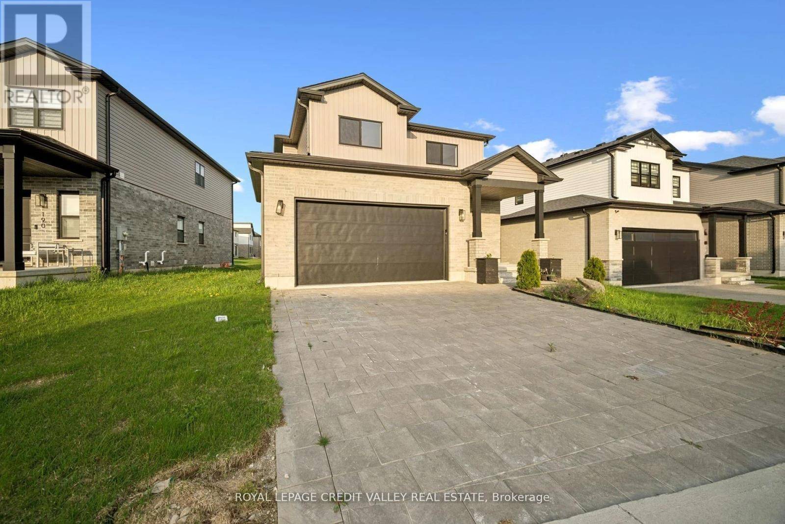 London South (south W), ON N6L0E9,198 MIDDLETON AVENUE