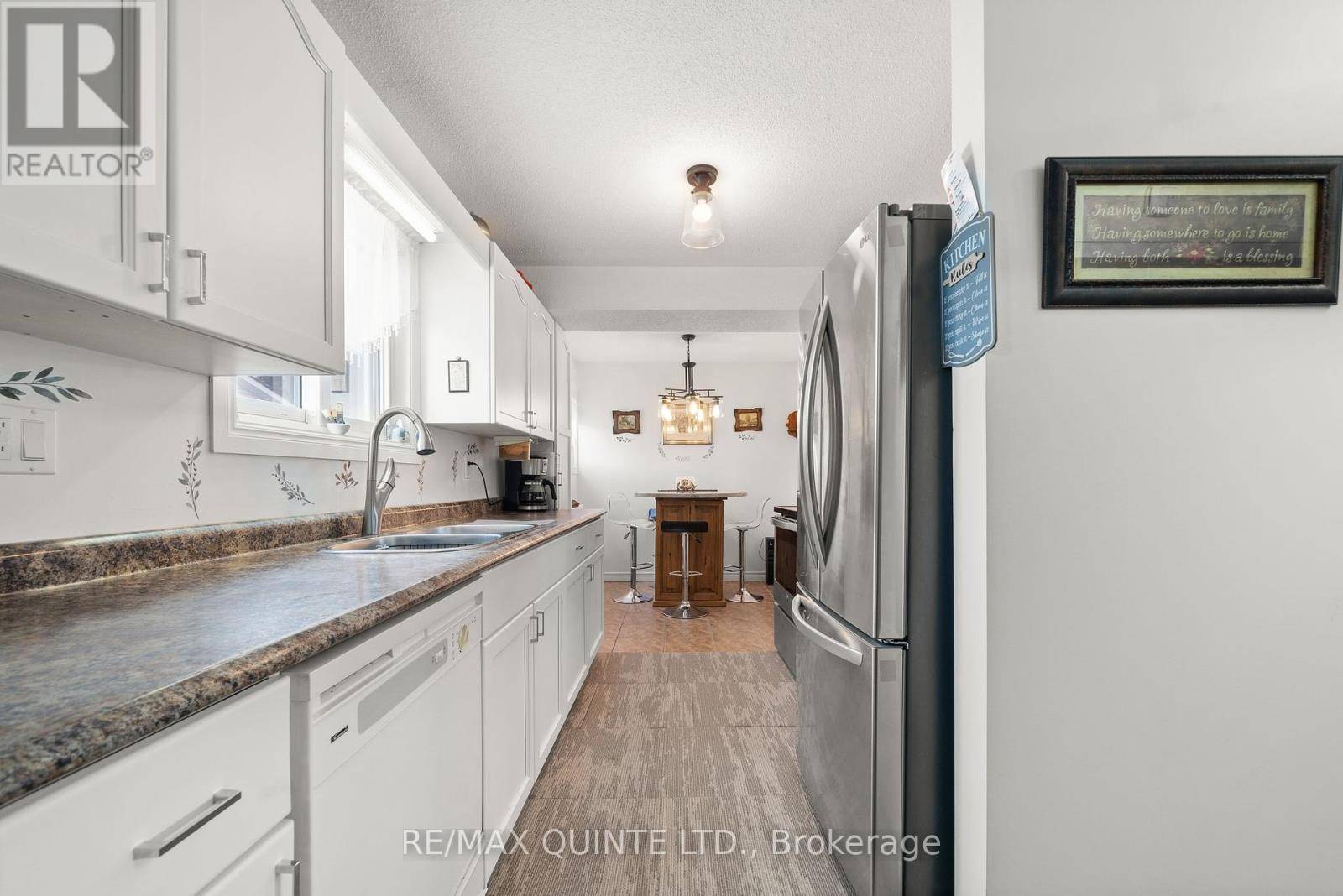 Belleville (thurlow Ward), ON K0K1K0,73 Lywood ST #19