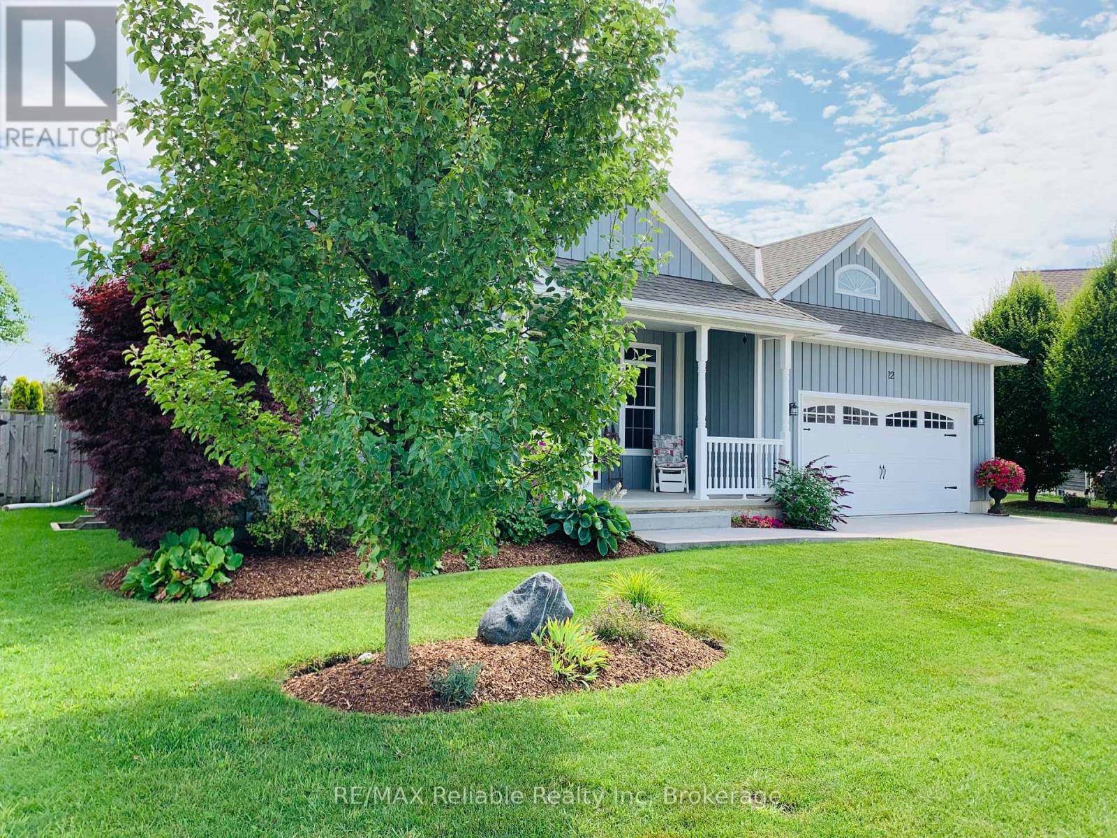 Bluewater (bayfield), ON N0M1G0,22 THIMBLEWEED DRIVE
