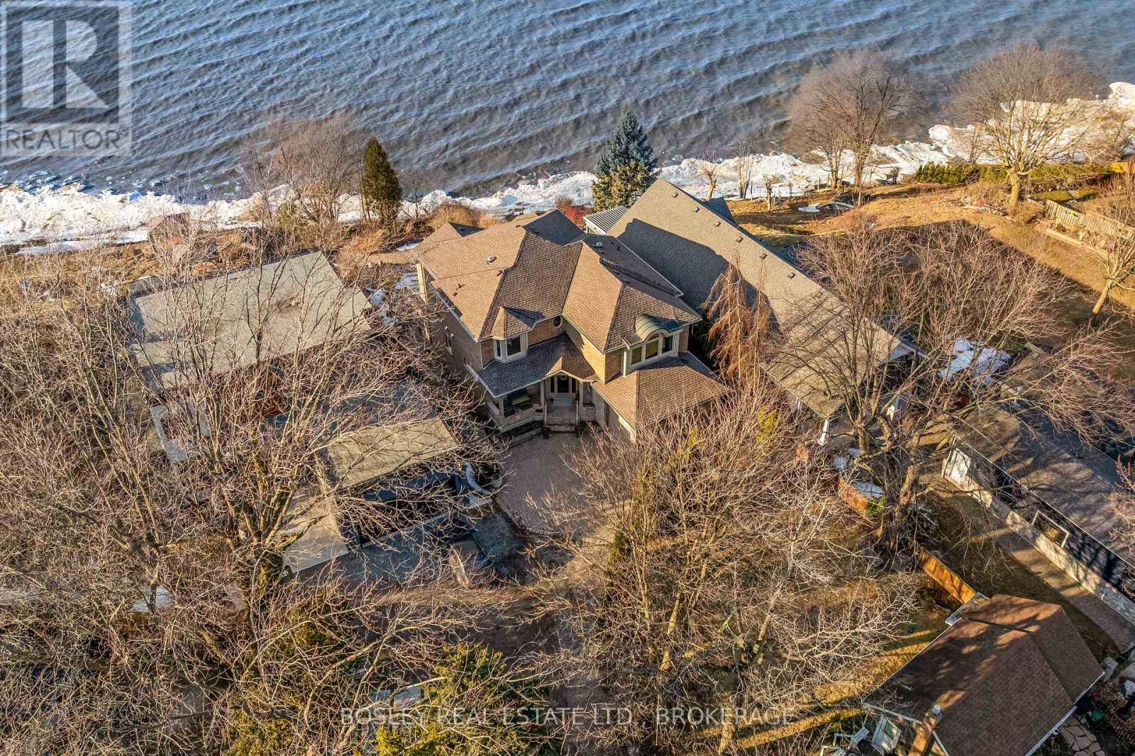 St. Catharines (port Dalhousie), ON L2N5B1,10 1/2 COLTON AVENUE