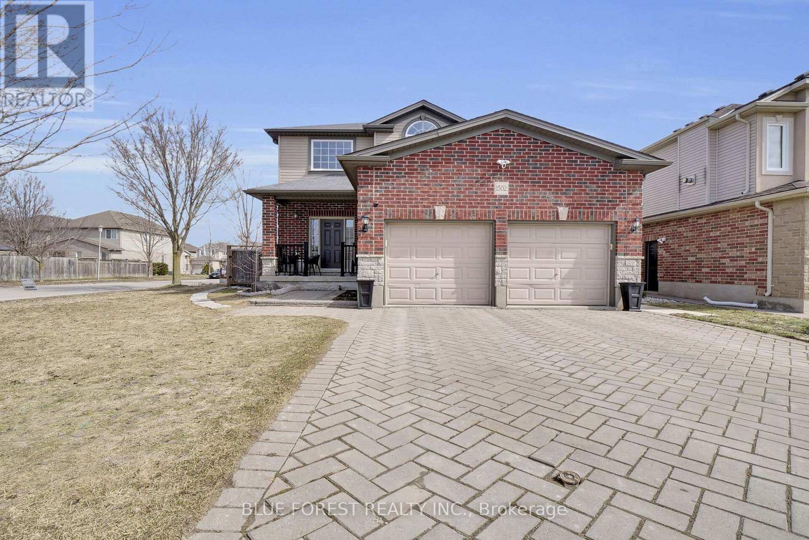 London, ON N6G5P6,1502 CORONATION DRIVE