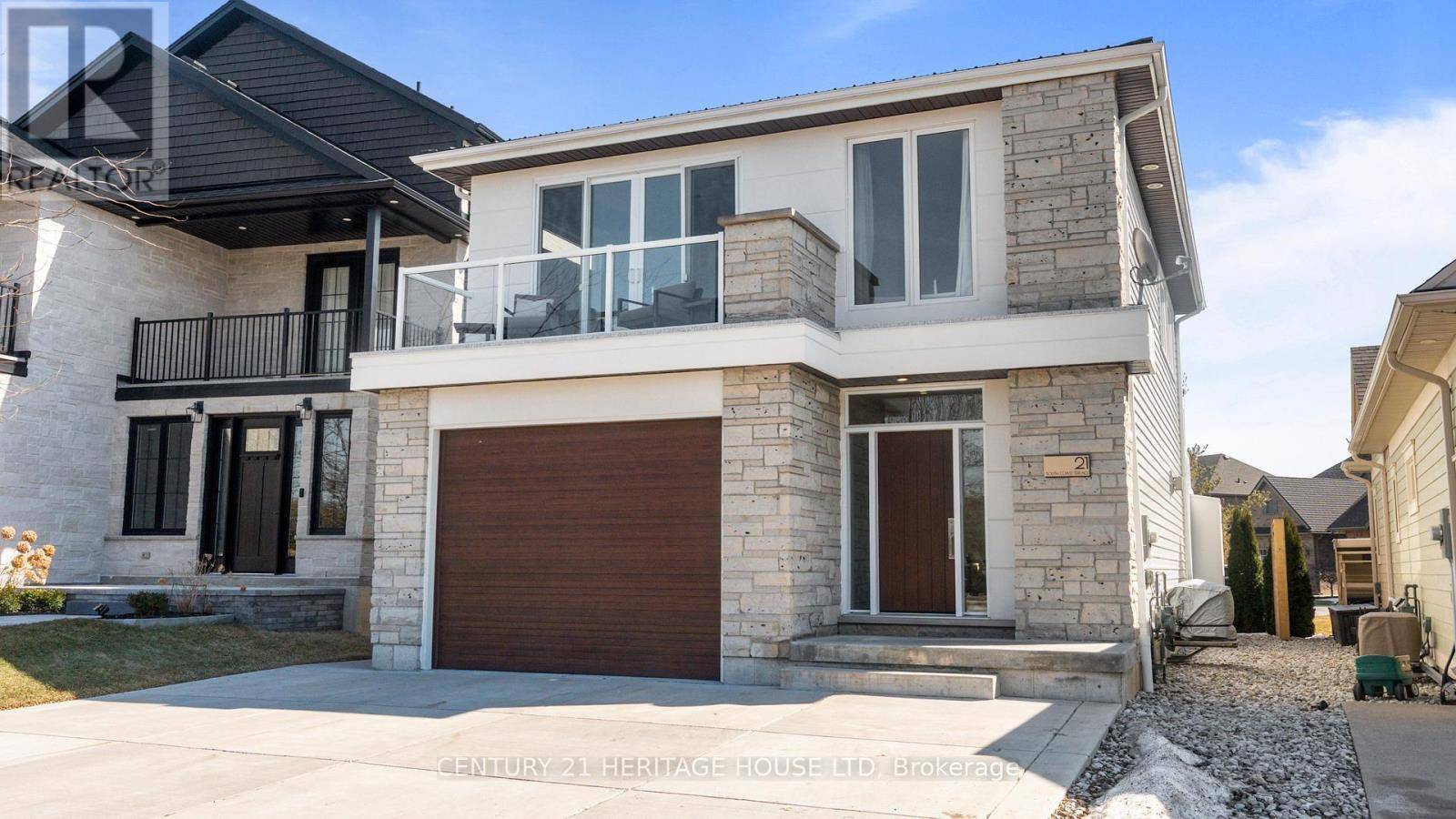 Haldimand, ON N0A1N8,80 New Lakeshore RD #21