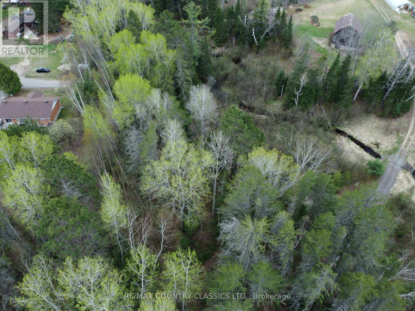 Madawaska Valley, ON K0J1B0,PL177 MURRAY PARK STREET