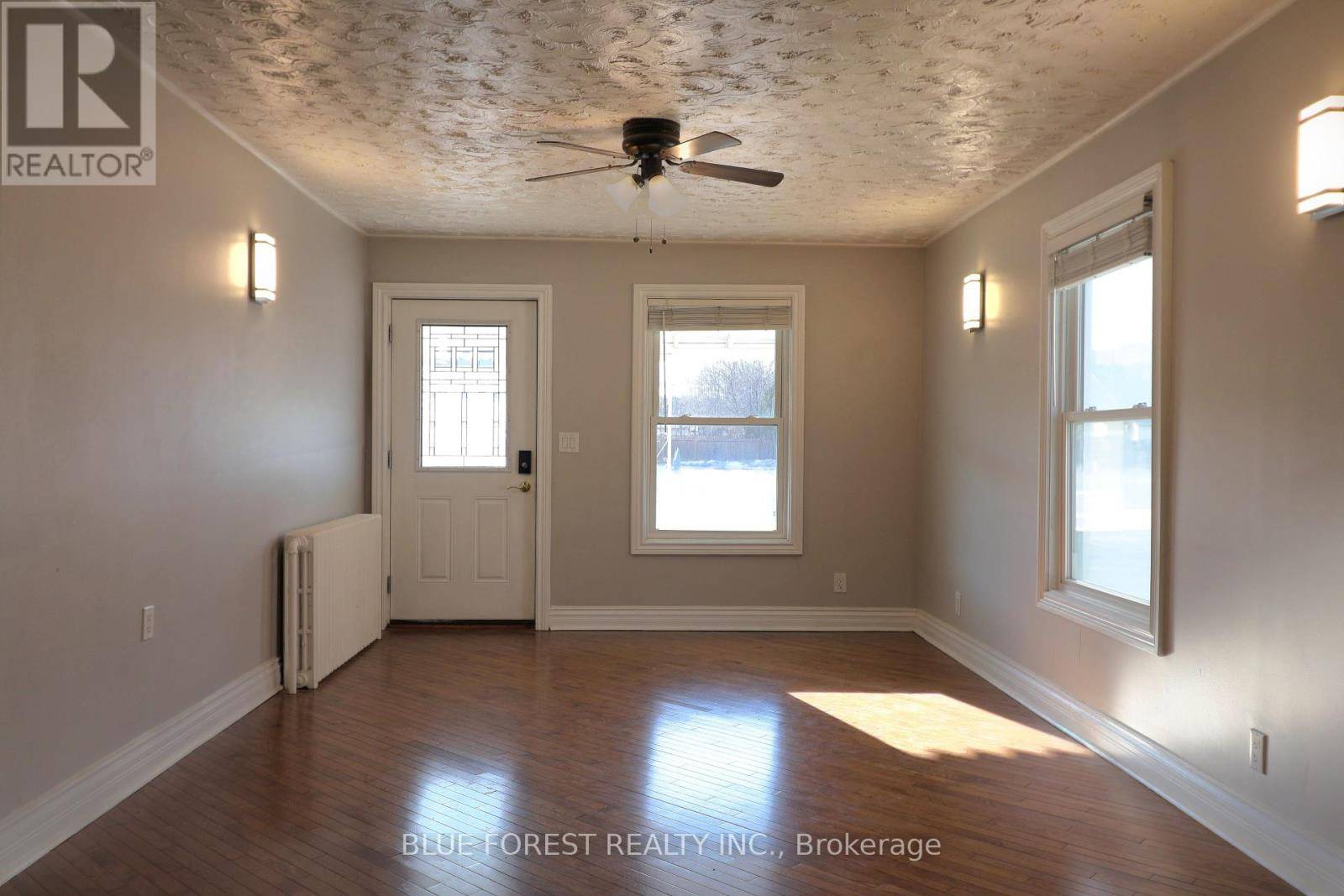 London, ON N6J2L5,294 WHARNCLIFFE ROAD S