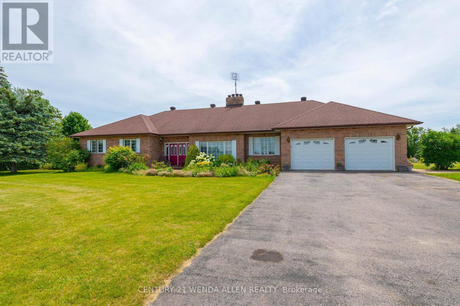 Cobourg, ON K9A4J7,30 SKYE VALLEY DRIVE