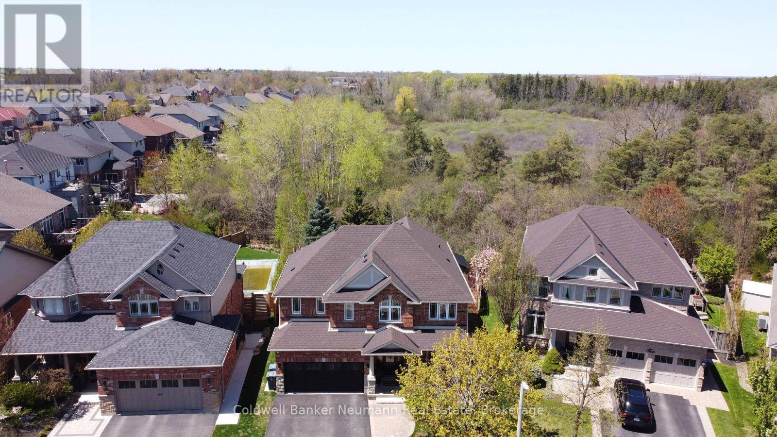 Guelph (pineridge/westminster Woods), ON N1L0B6,8 RAY CRESCENT