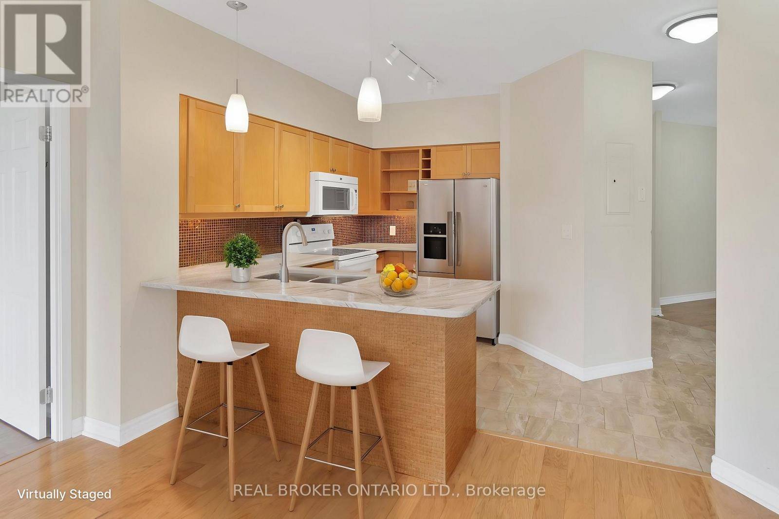 Stratford, ON N5A0A2,400 Romeo ST North #113