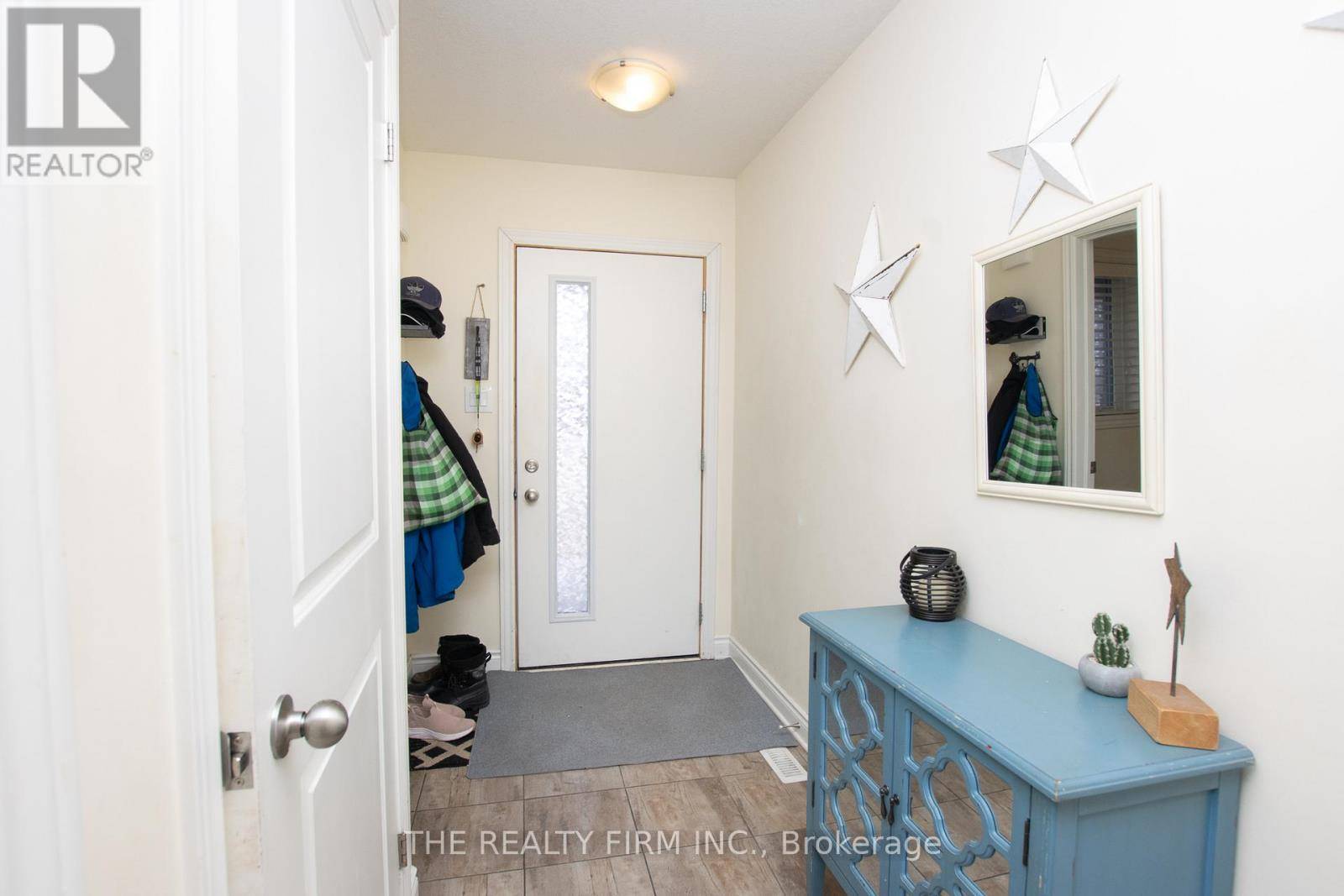 London East (east D), ON N5V0B8,1310 MICHAEL CIRCLE