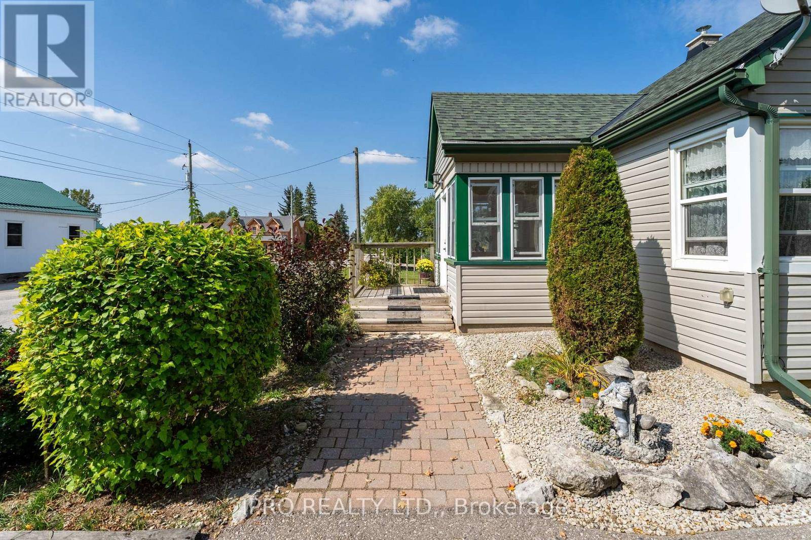 East Garafraxa, ON L9W7B4,191281 13TH LINE