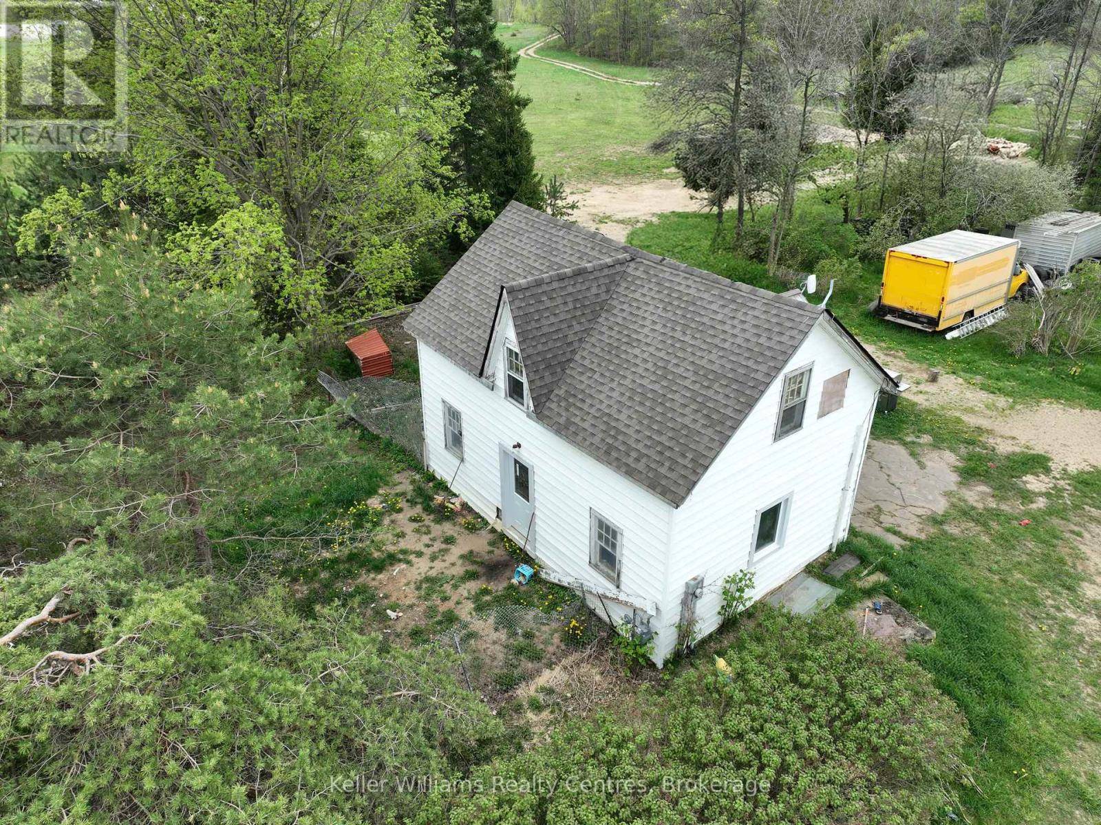 South Bruce Peninsula, ON N0H2T0,19528 HIGHWAY 6