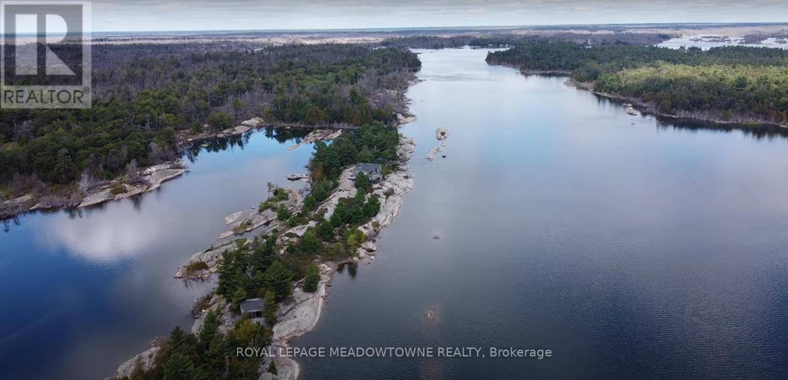 Parry Sound Remote Area (henvey), ON P0G1A0,KG9005 SHIP'S RAIL ISLAND