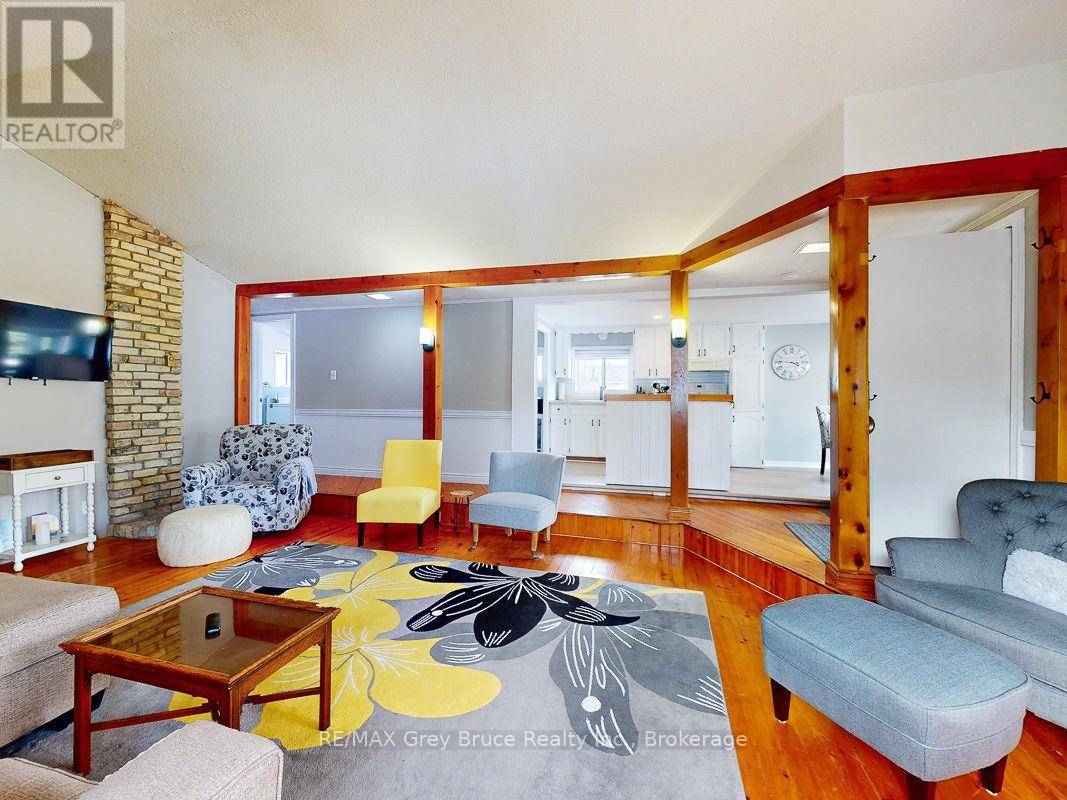 Saugeen Shores, ON N0H2L0,220 TURNER STREET