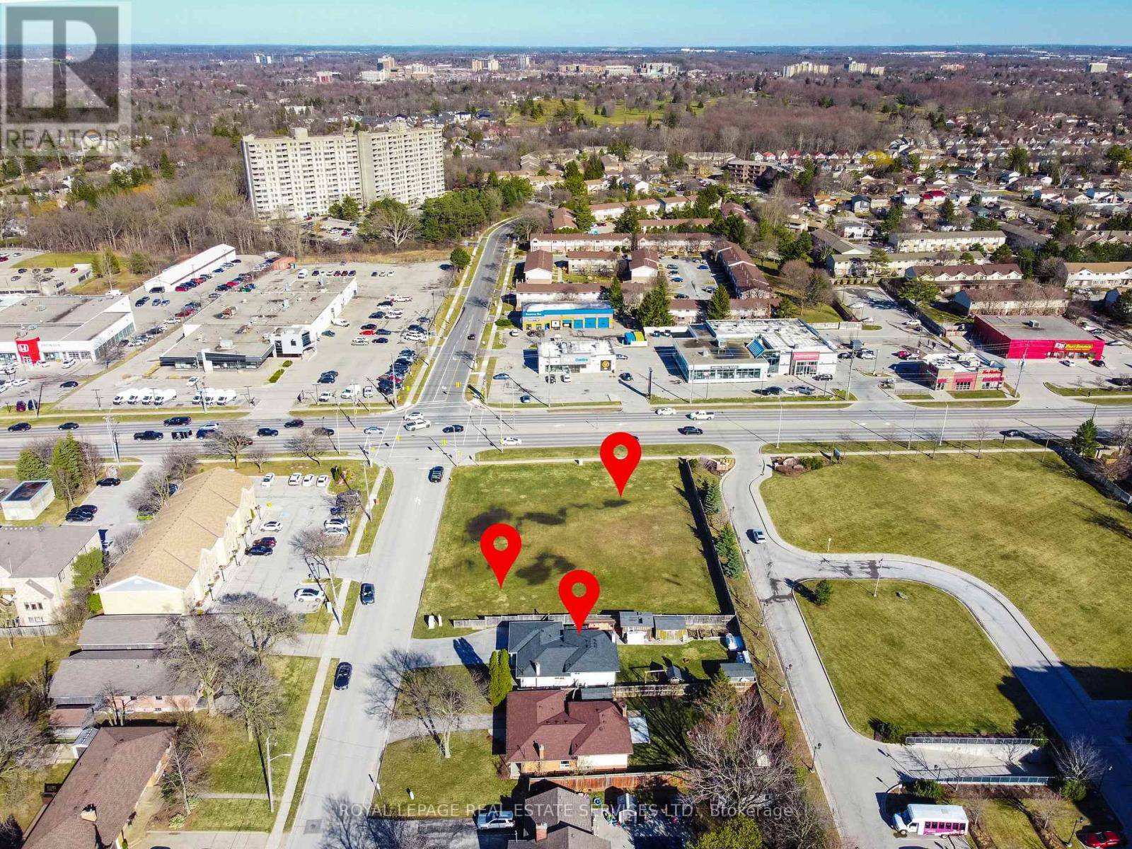 London South (south O), ON N6J2A2,17 HIGHVIEW AVENUE W