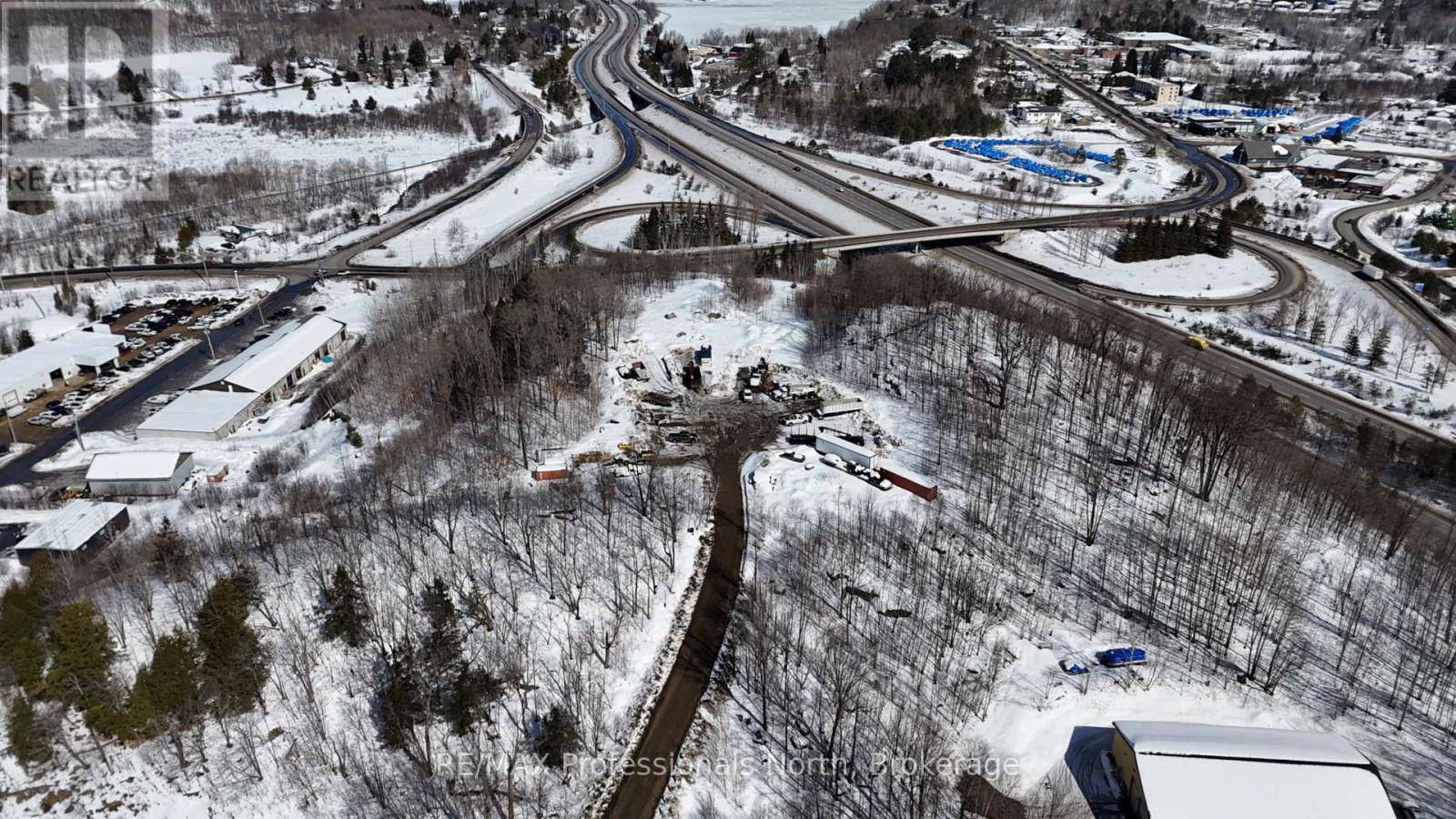 Huntsville (chaffey), ON P1H1Y4,38 BICKLEY COUNTRY DRIVE