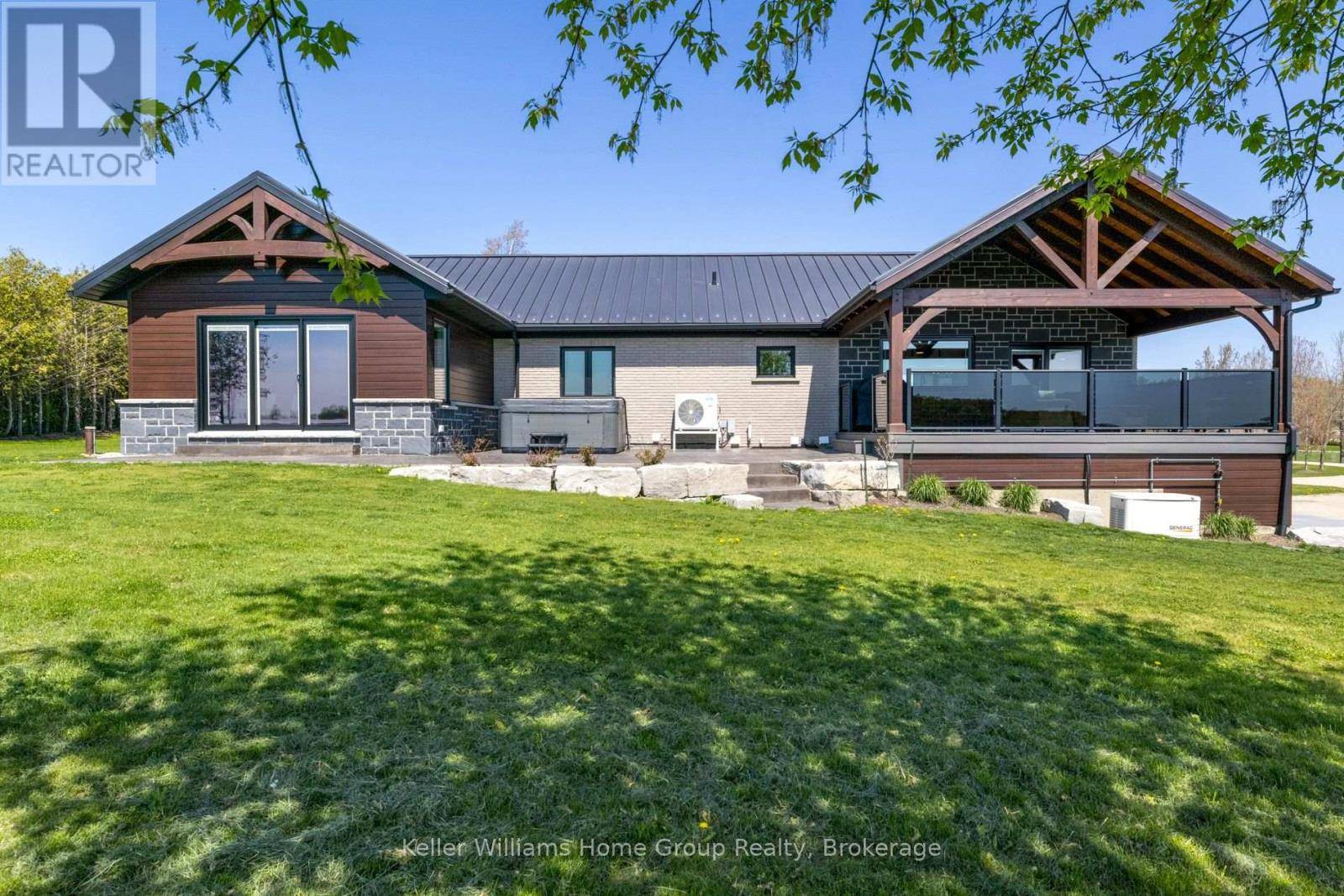 Mapleton, ON N0K2K0,6817 WELLINGTON  9 ROAD