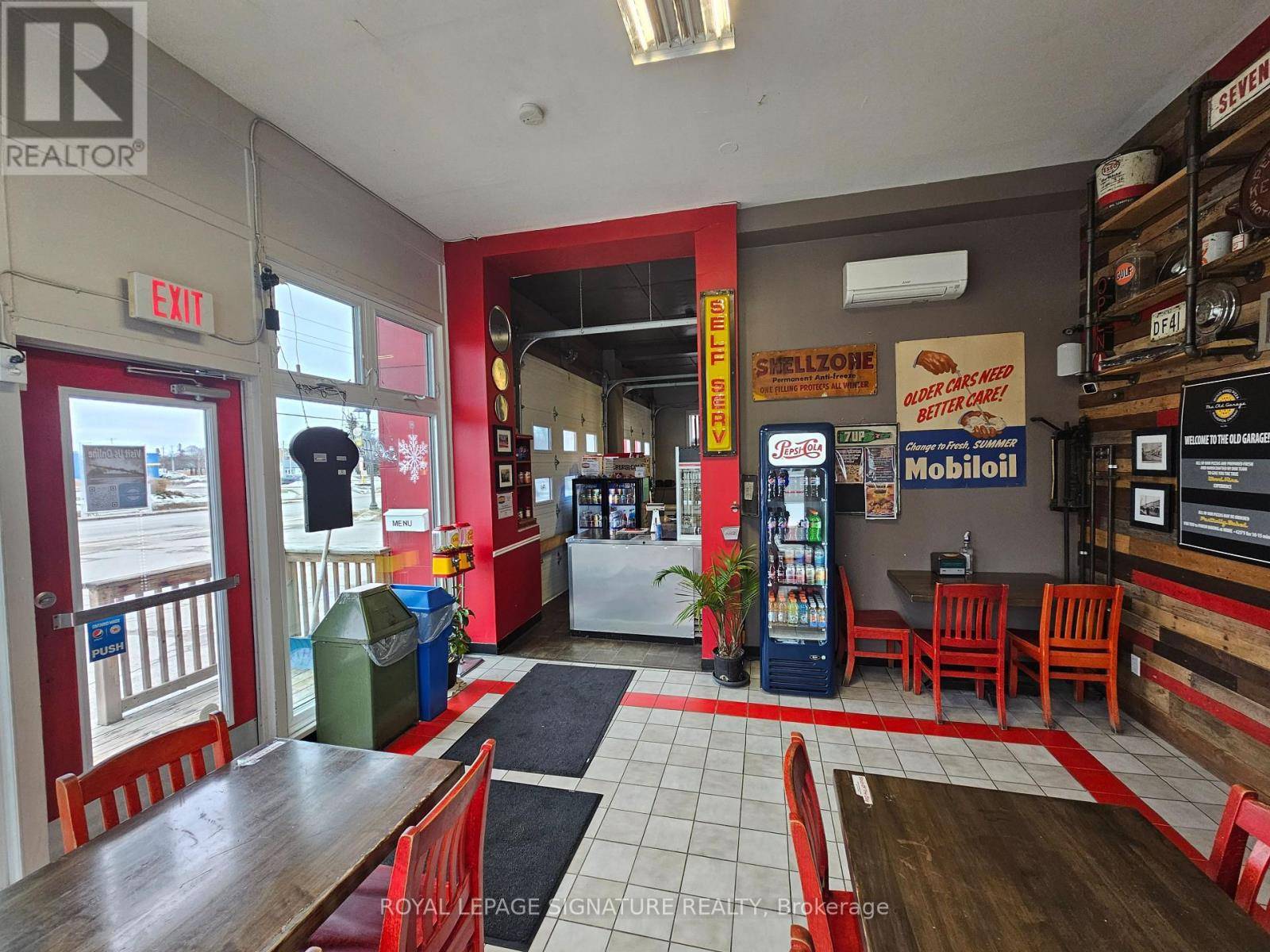 Brockton, ON N0G2V0,520 DURHAM STREET E