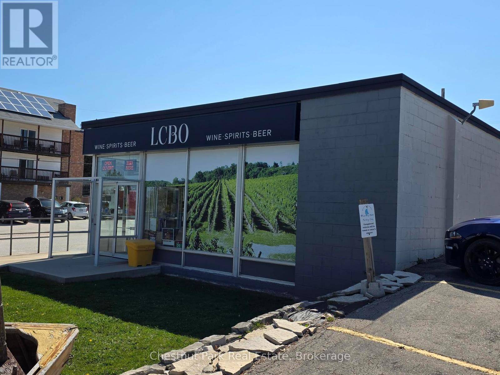 Northern Bruce Peninsula, ON N0H2R0,23 BROCK STREET