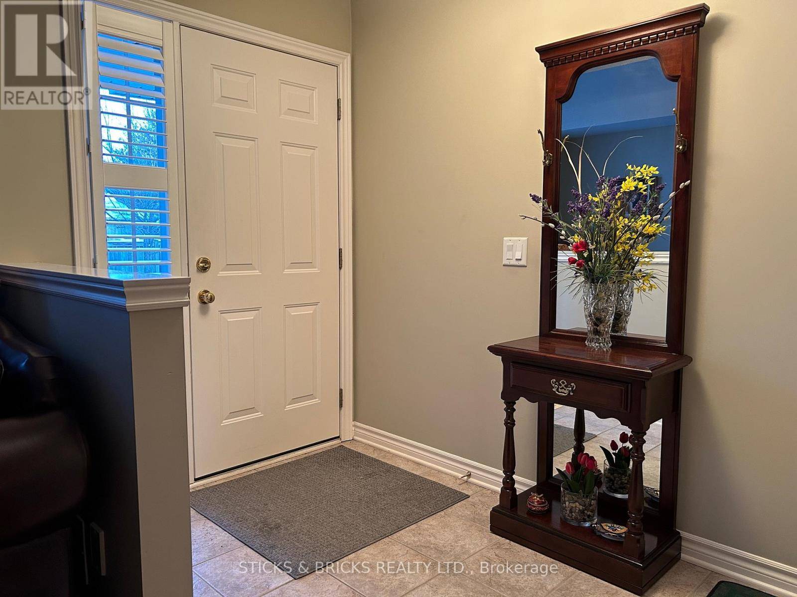 Niagara Falls (mt. Carmel), ON L2H3L3,3241 West Montrose RD #12