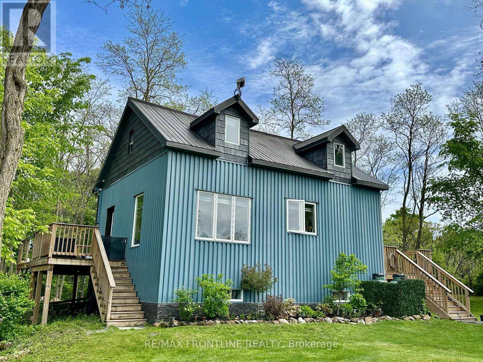 Rideau Lakes, ON K0E1N0,971 FORTUNE LINE ROAD