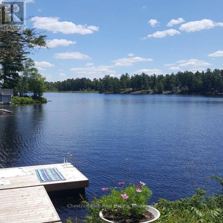 Gravenhurst (morrison), ON P1P1V5,1-1051 Wigwam Lodge RD #1