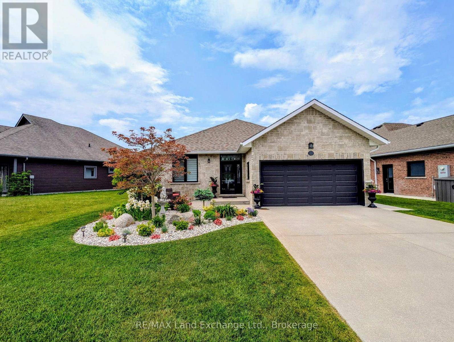 Huron-kinloss, ON N2Z0A4,189 CARLOWAY TRAIL