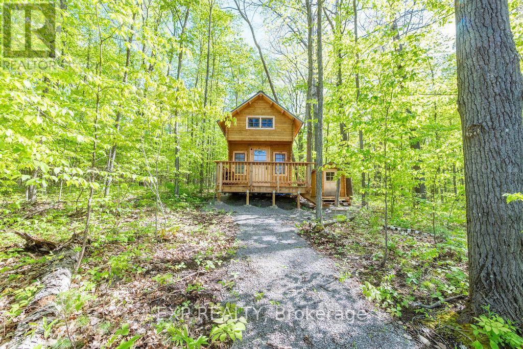 North Algona Wilberforce, ON K0J1T0,178 MAPLEGROVE LANE