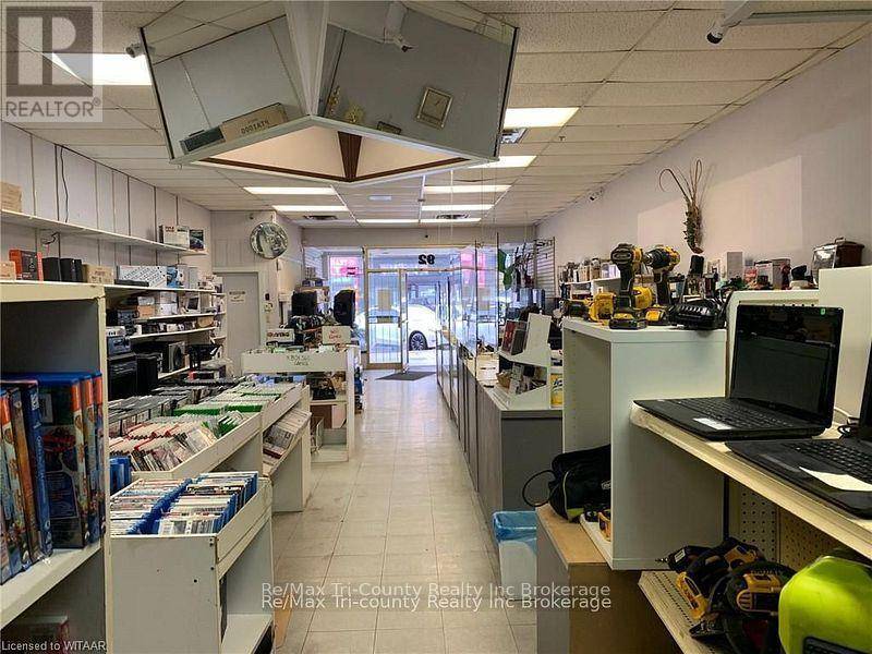 Tillsonburg, ON N4G3P6,92 BROADWAY STREET