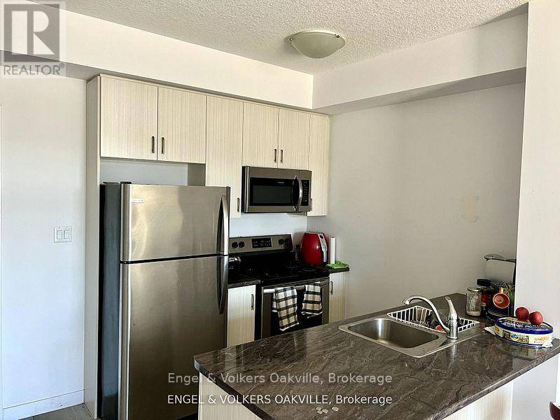Hamilton (stoney Creek), ON L8E0K2,101 Shoreview PL #530