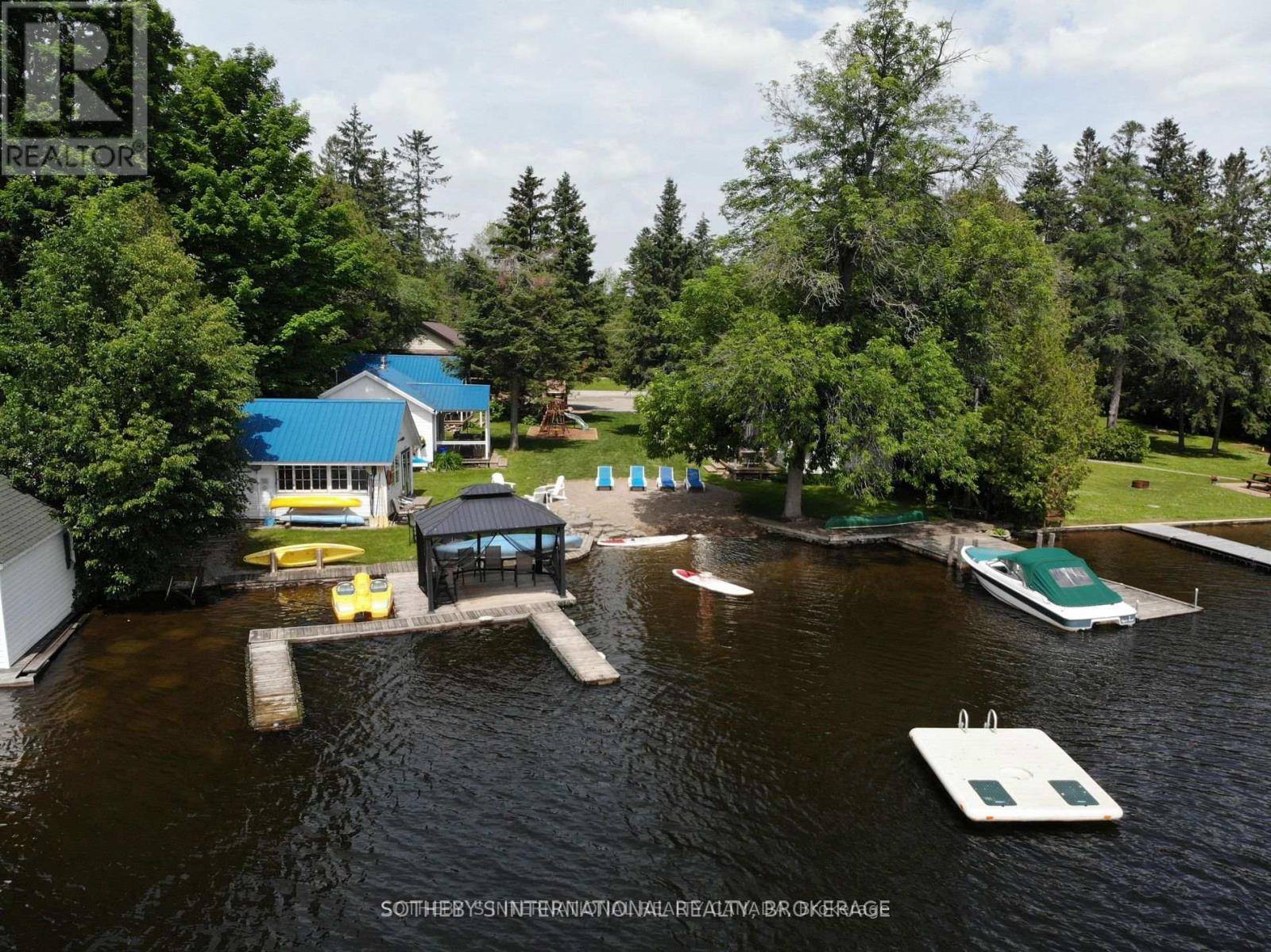 Kawartha Lakes (bobcaygeon), ON K0M1A0,358 FRONT STREET