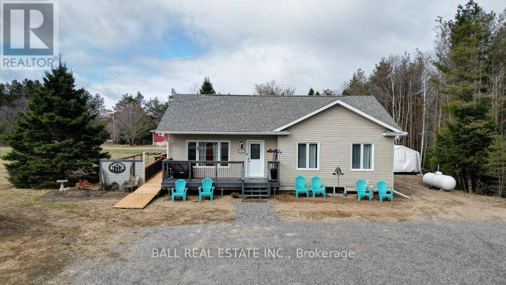Bancroft (bancroft Ward), ON K0L1C0,41 MAXWELL SETTLEMENT ROAD