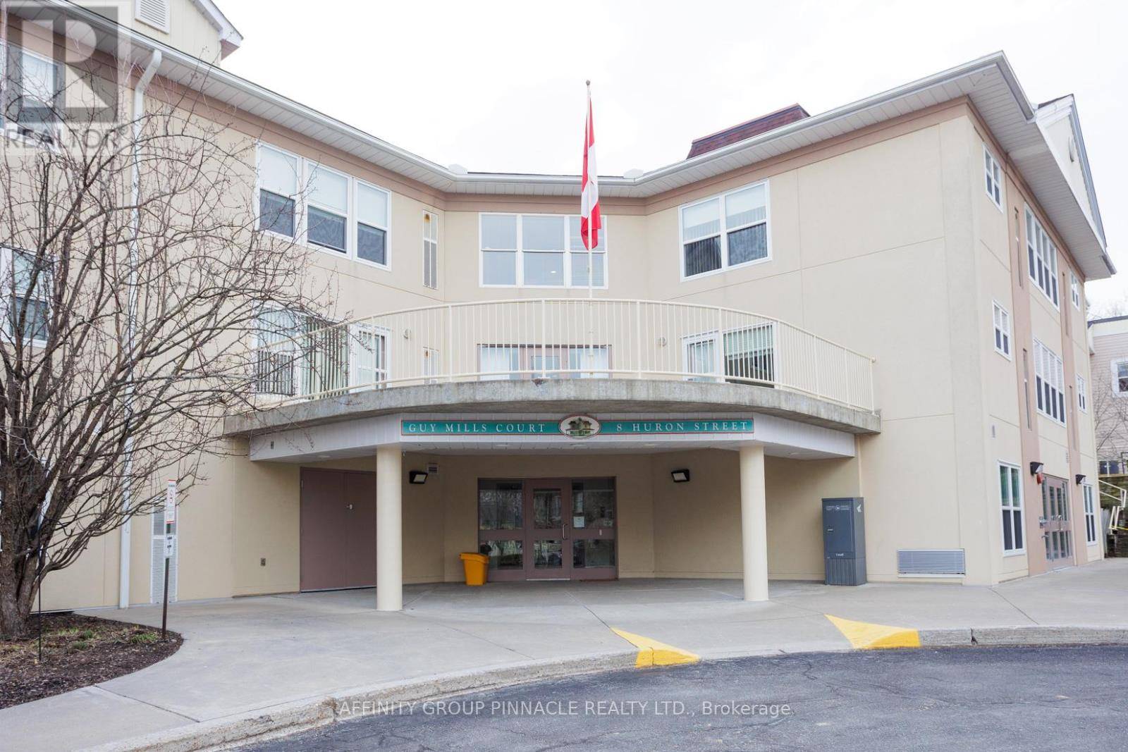 Kawartha Lakes (lindsay), ON K9V6K3,8 Huron ST #312